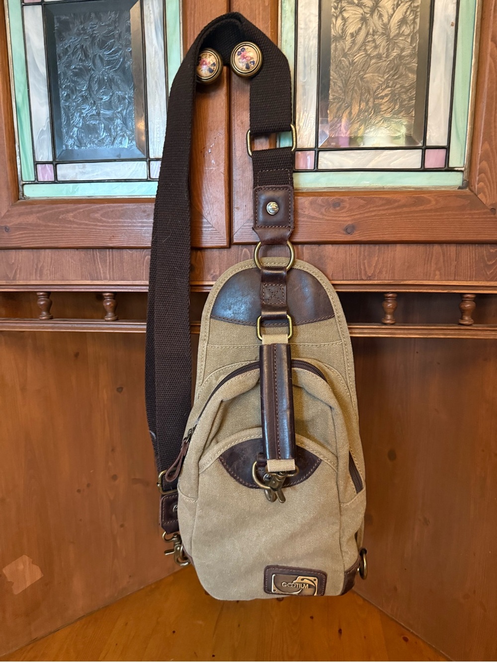 Gootium Vintage Canvas and Leather Sling Bag